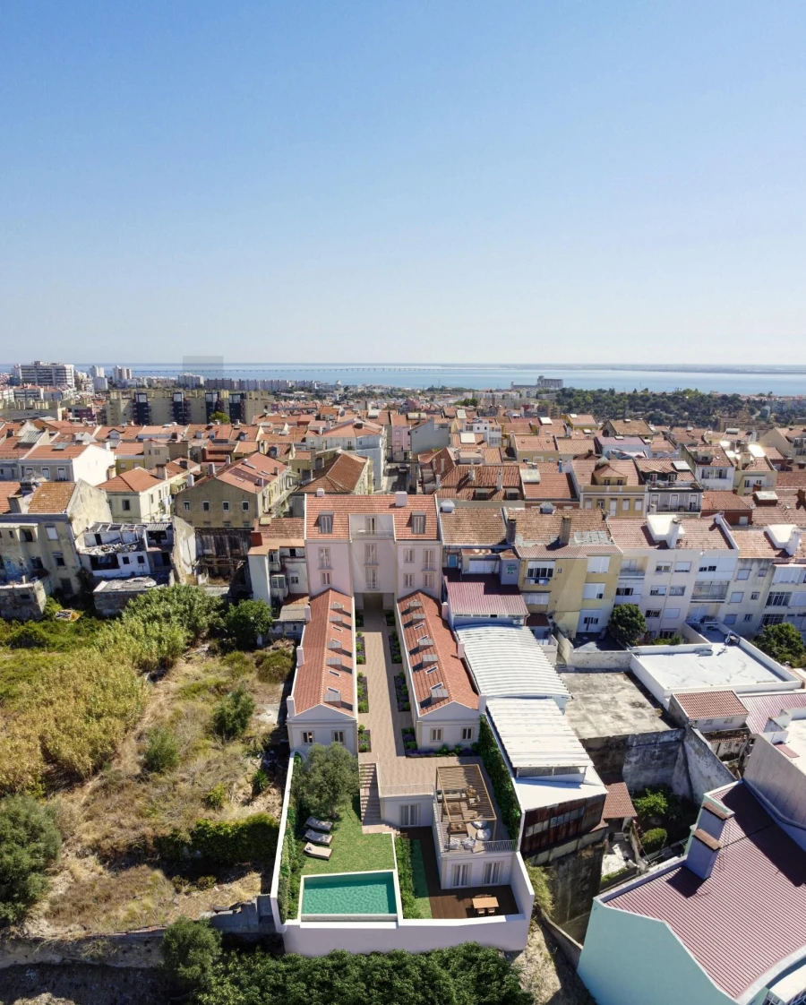 Apartamento T2 para Venda em Areeiro Foto 31
