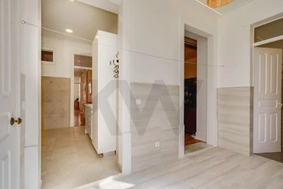 Apartamento T3 para Venda em Campo de Ourique