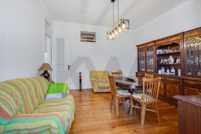 Apartamento T3 para Venda em Campo de Ourique