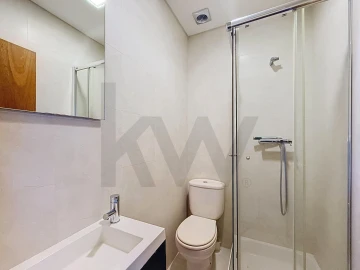 Apartamento T3 para Arrendamento em Marvila, Ribeira Santarém, São Salvador, São Nicolau
