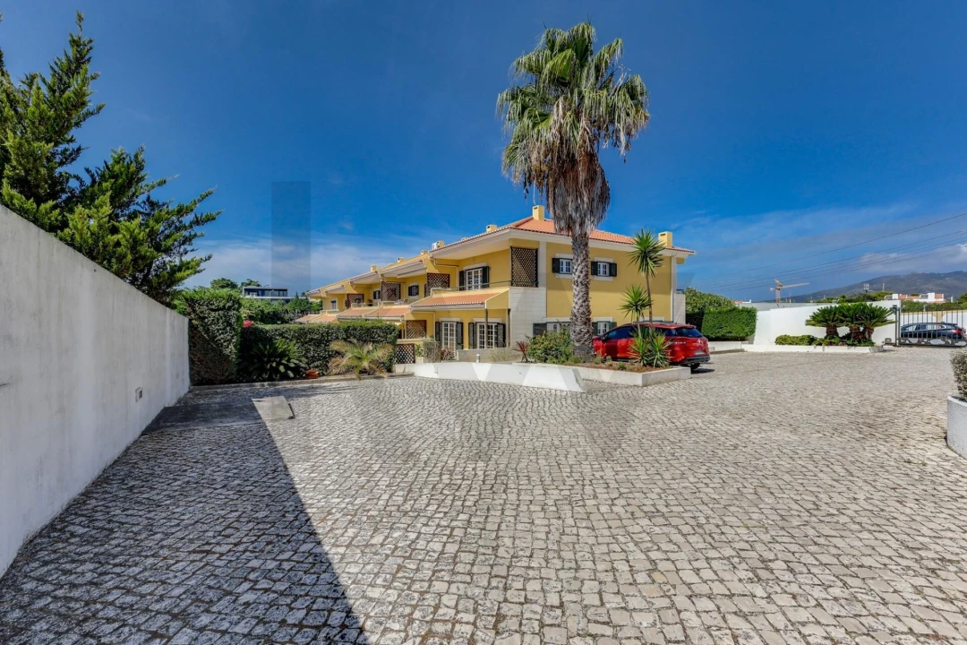 Moradia T4 para Venda em Cascais e Estoril Foto 5