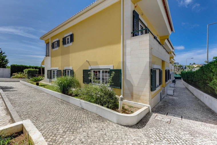 Moradia T4 para Venda em Cascais e Estoril Foto 4