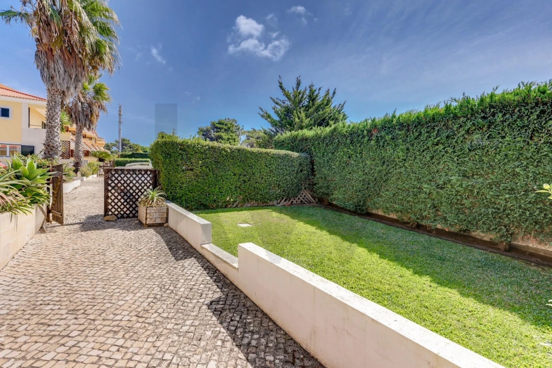 Moradia T4 para Venda em Cascais e Estoril Foto 17