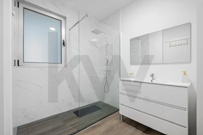 Apartamento T1 para Venda em Quinta Grande