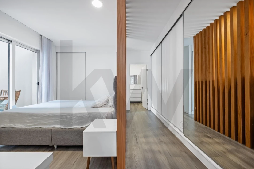 Apartamento T1 para Venda em Quinta Grande Foto 13