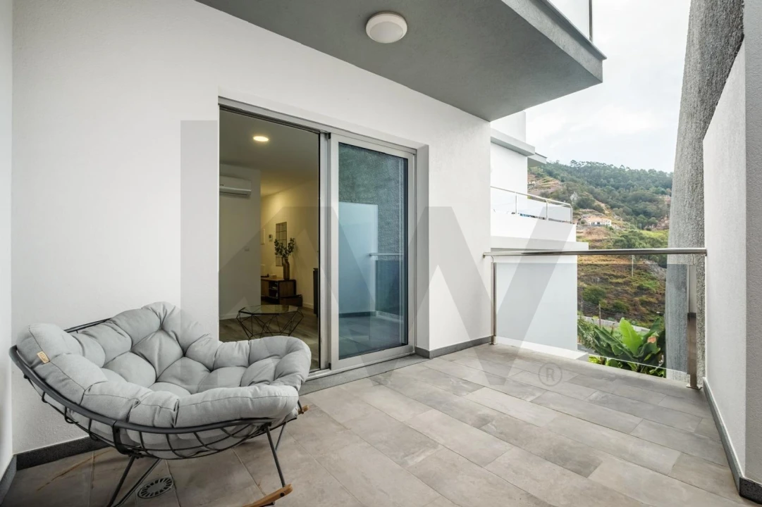 Apartamento T1 para Venda em Quinta Grande Foto 9