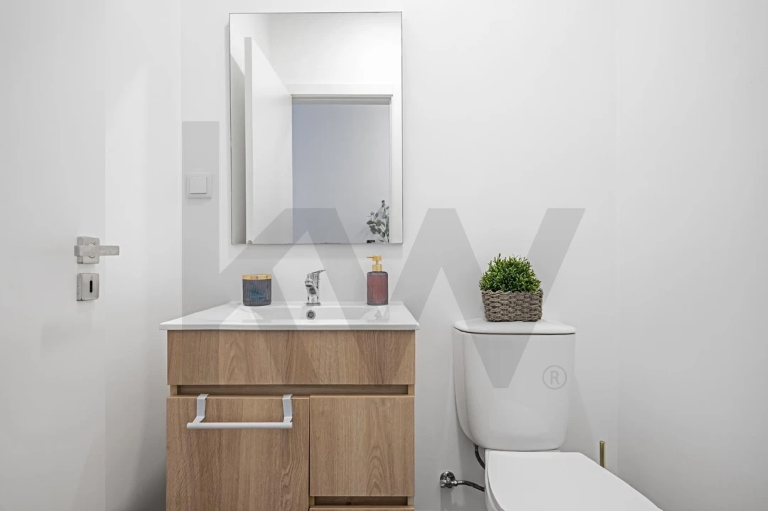 Apartamento T1 para Venda em Quinta Grande Foto 26