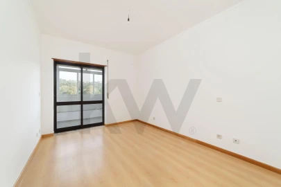 Apartamento T3 para Arrendamento em Leiria, Pousos, Barreira e Cortes