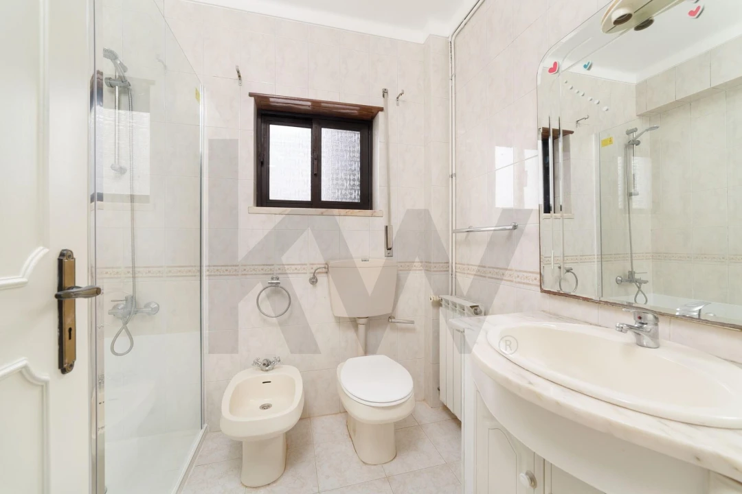 Apartamento T3 para Arrendamento em Leiria, Pousos, Barreira e Cortes Foto 10