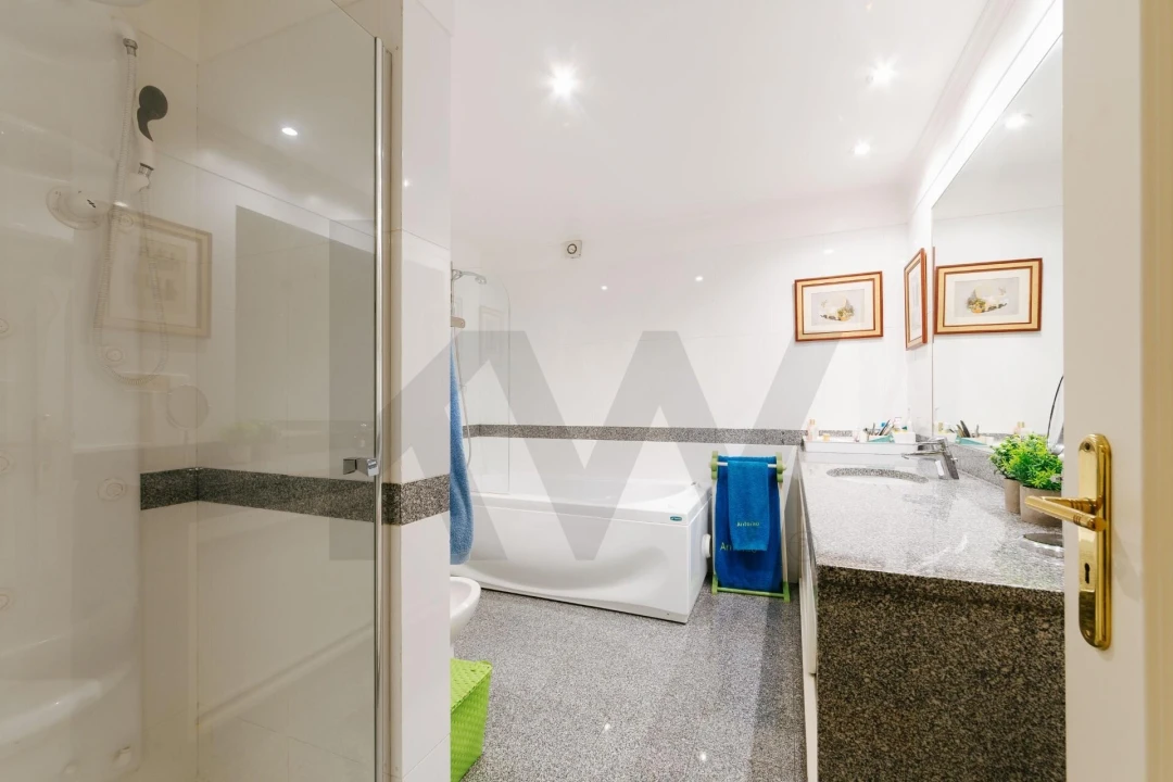 Apartamento T3 para Venda em Cascais e Estoril Foto 37