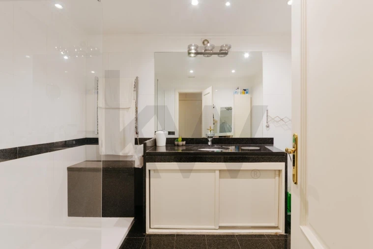 Apartamento T3 para Venda em Cascais e Estoril Foto 46