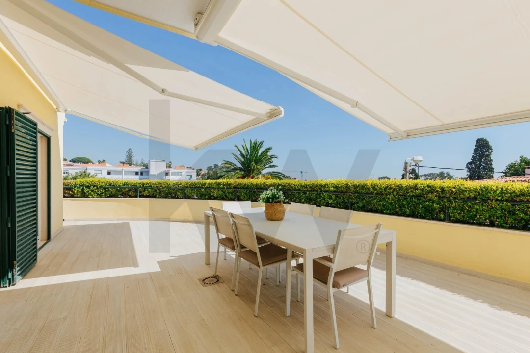 Apartamento T3 para Venda em Cascais e Estoril Foto 2