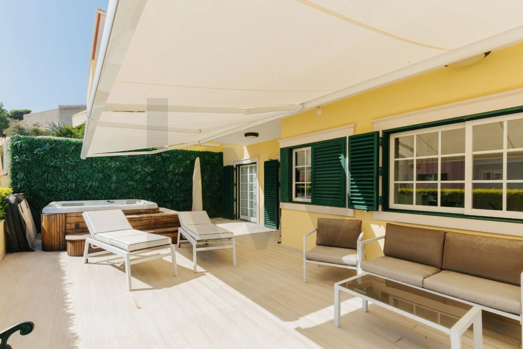 Apartamento T3 para Venda em Cascais e Estoril Foto 1