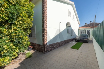 Moradia T5 para Venda em Quinta do Conde