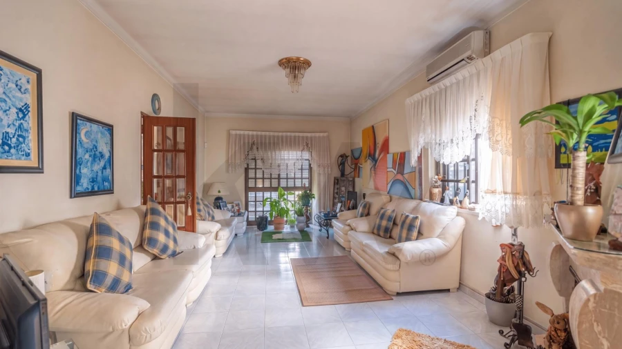 Moradia T5 para Venda em Quinta do Conde