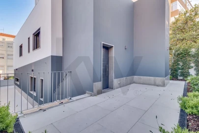 Moradia T5 para Venda em Almada, Cova da Piedade, Pragal e Cacilhas