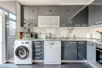 Apartamento T3 para Venda em São Vicente