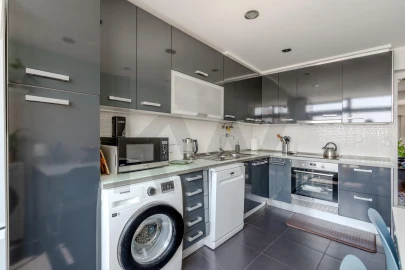 Apartamento T3 para Venda em São Vicente