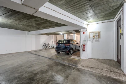 Apartamento T3 para Venda em São Vicente