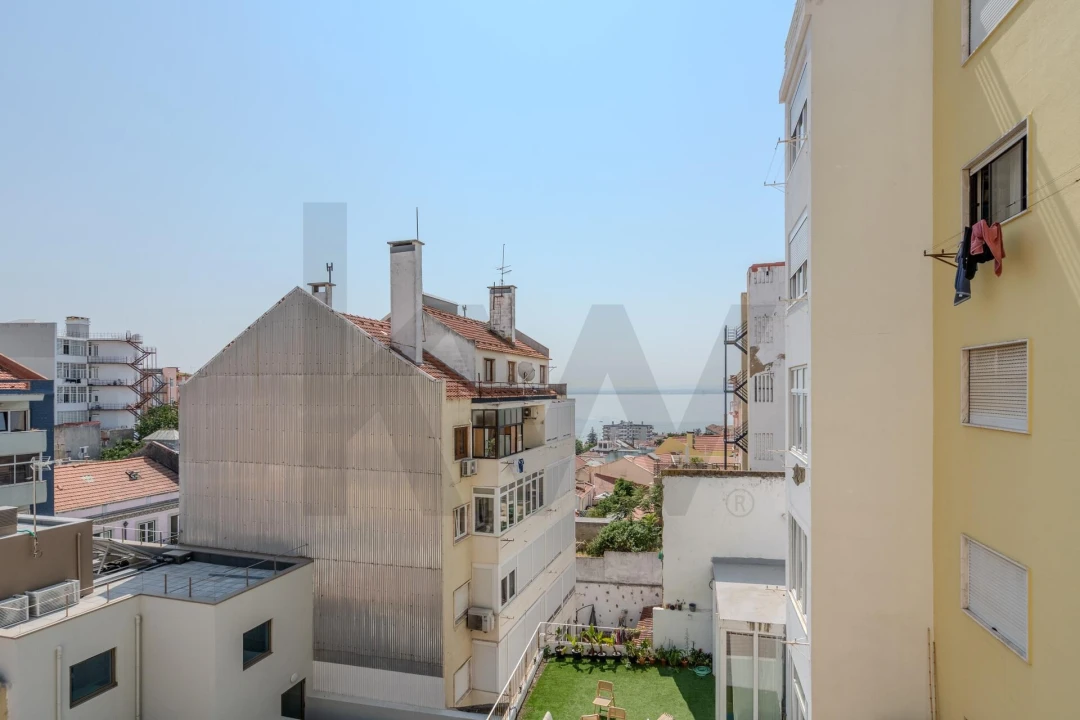 Apartamento T3 para Venda em São Vicente Foto 13