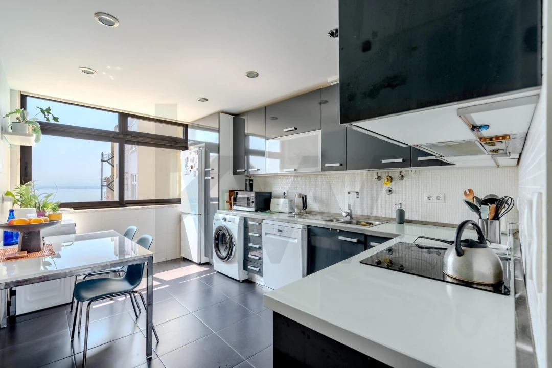 Apartamento T3 para Venda em São Vicente Foto 12