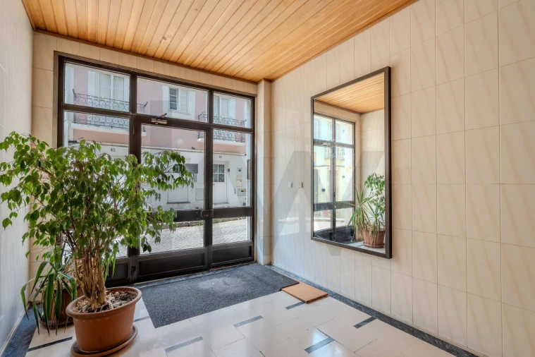Apartamento T3 para Venda em São Vicente Foto 41