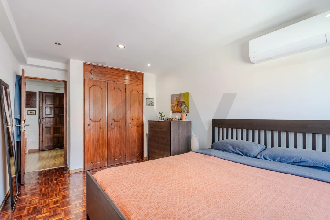 Apartamento T3 para Venda em São Vicente Foto 19
