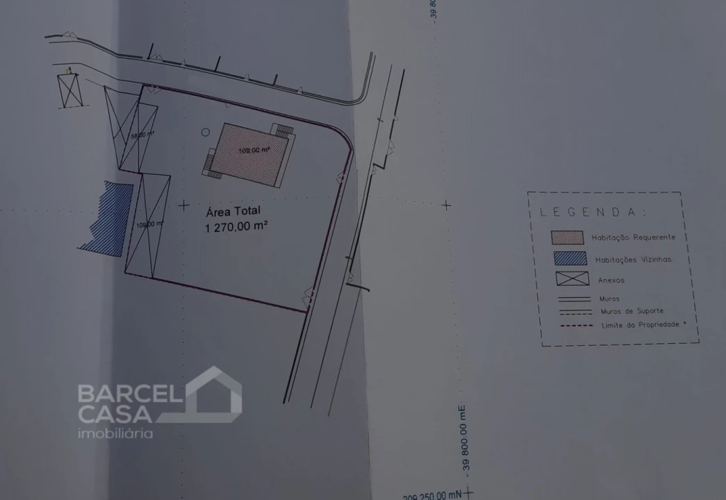 Moradia T6 para Venda em Arcozelo Foto 18