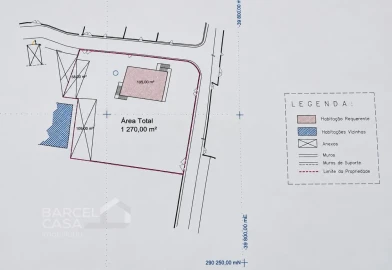 Moradia T6 para Venda em Arcozelo