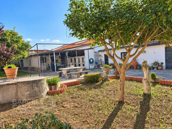 Moradia T6 para Venda em Arcozelo Foto 19
