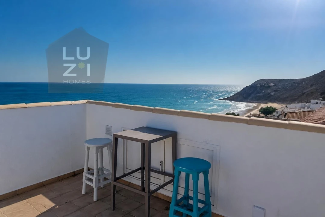 Apartamento T1 para Venda em Budens Foto 16
