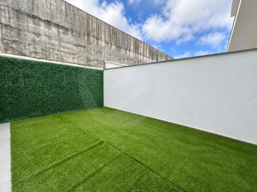 Apartamento T3 para Venda em Póvoa de Varzim, Beiriz e Argivai
