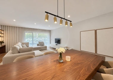 Apartamento T3 para Venda em Póvoa de Varzim, Beiriz e Argivai