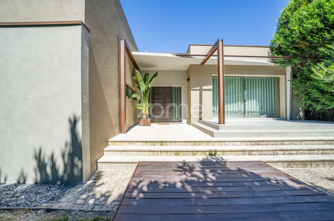 Moradia T3 para Venda em São João de Rei Foto 8
