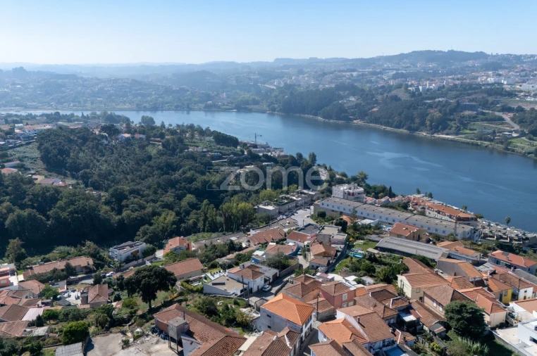 Moradia T3 para Venda em Gondomar (São Cosme), Valbom e Jovim Foto 34