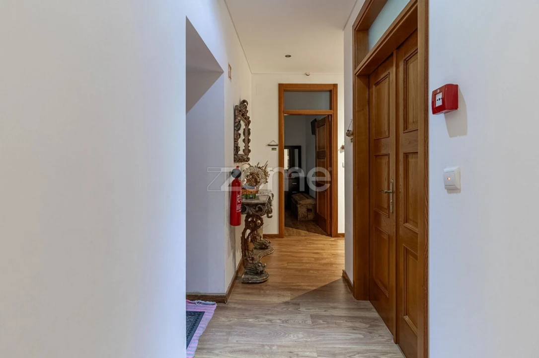 Moradia T6 para Venda em Vilas Boas e Vilarinho das Azenhas Foto 11