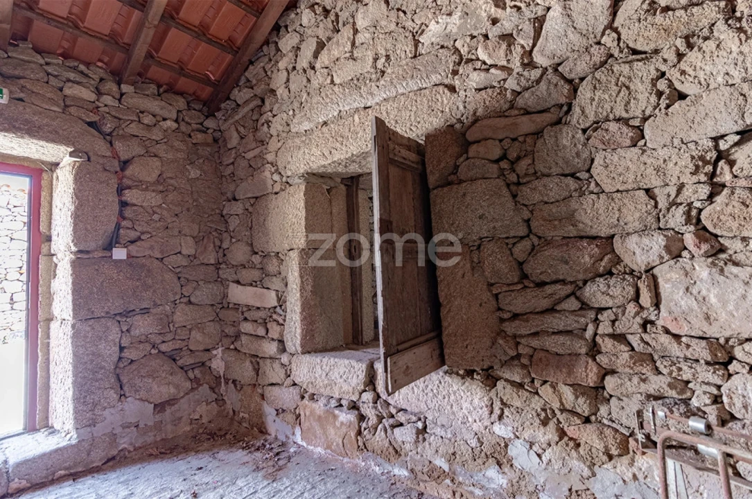 Moradia T6 para Venda em Vilas Boas e Vilarinho das Azenhas Foto 51