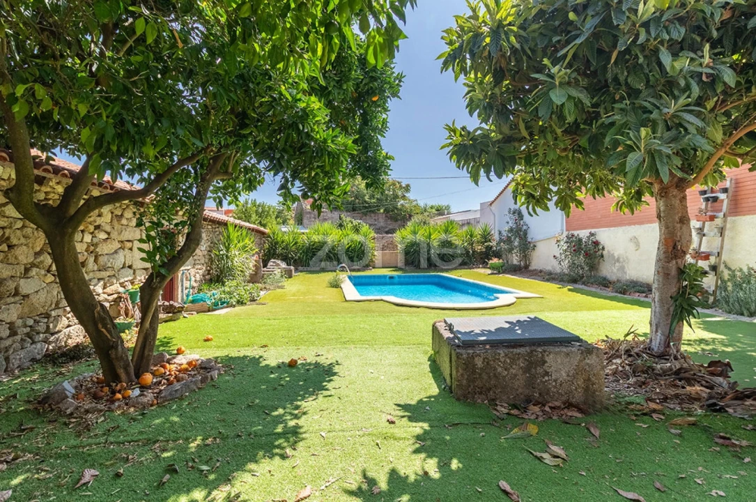 Moradia T6 para Venda em Vilas Boas e Vilarinho das Azenhas Foto 73