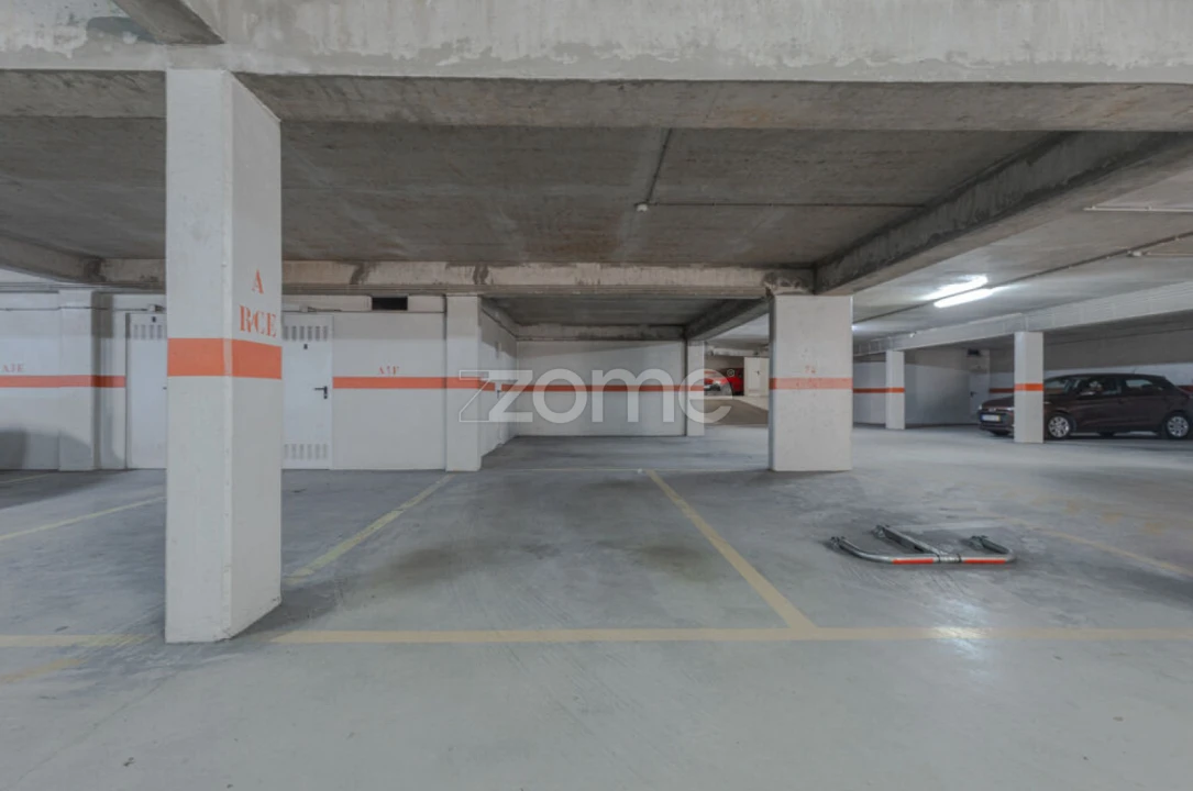 Apartamento T3 para Venda em Paranhos Foto 19
