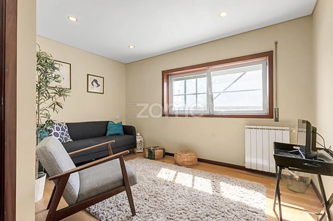 Apartamento T3 para Venda em Paranhos Foto 7