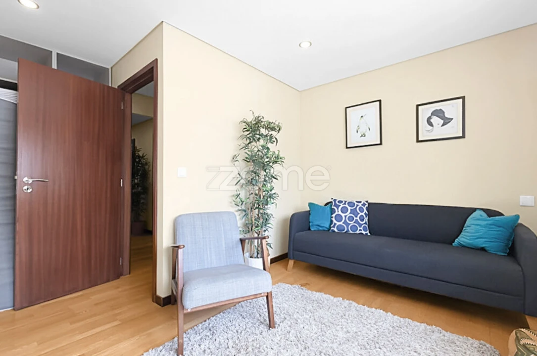 Apartamento T3 para Venda em Paranhos Foto 8