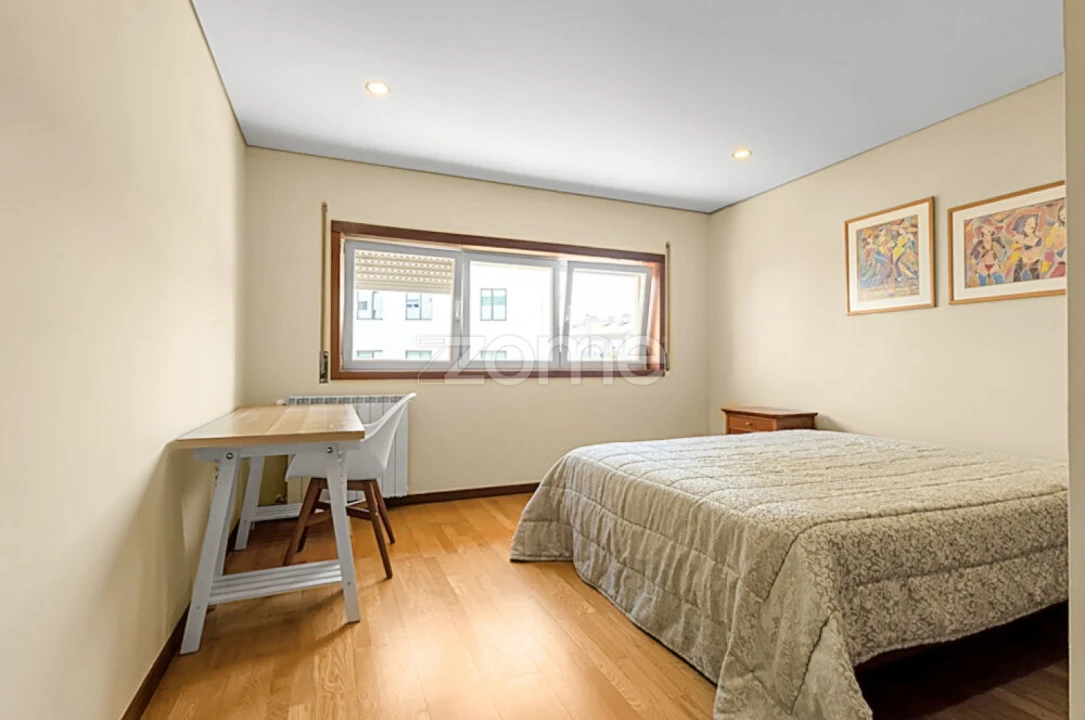 Apartamento T3 para Venda em Paranhos Foto 9