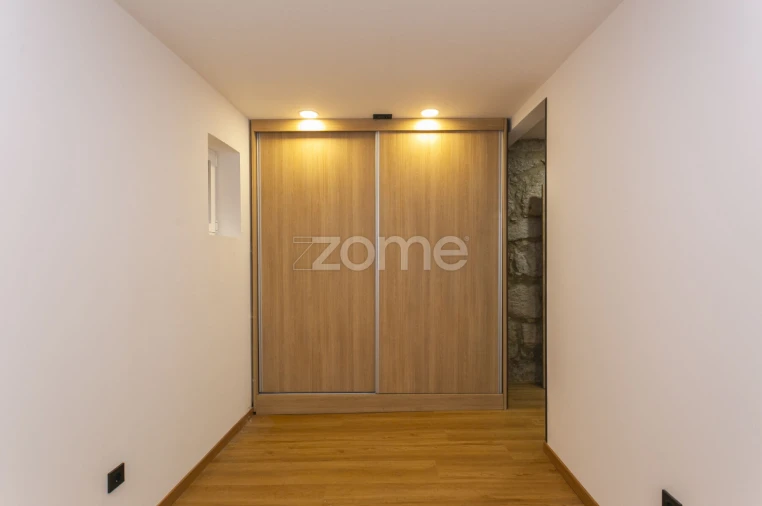 Apartamento T1 para Venda em Cedofeita, Santo Ildefonso, Sé, Miragaia, São Nicolau e Vitória Foto 11