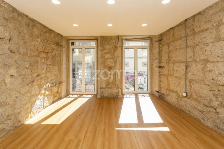 Apartamento T1 para Venda em Cedofeita, Santo Ildefonso, Sé, Miragaia, São Nicolau e Vitória Foto 5
