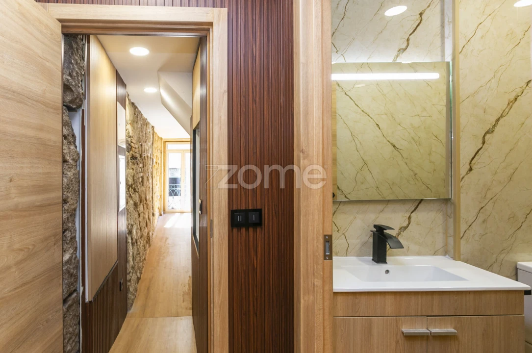 Apartamento T1 para Venda em Cedofeita, Santo Ildefonso, Sé, Miragaia, São Nicolau e Vitória Foto 8