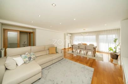 Apartamento T3 para Venda em Caldelas