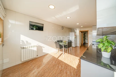 Apartamento T3 para Venda em Caldelas