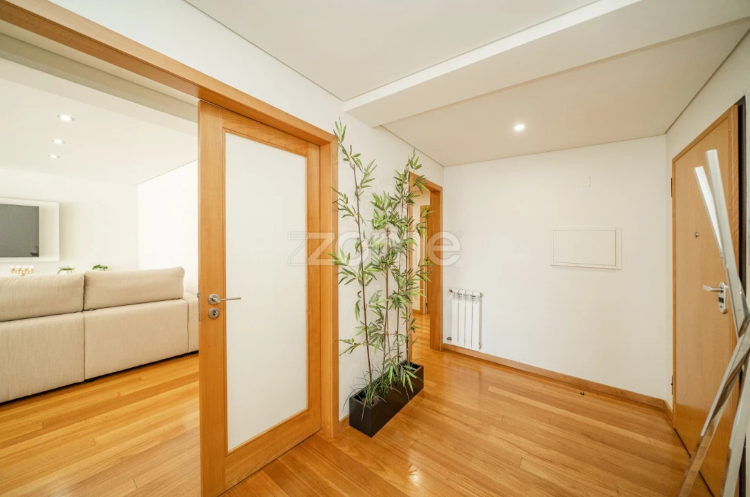 Apartamento T3 para Venda em Caldelas Foto 4