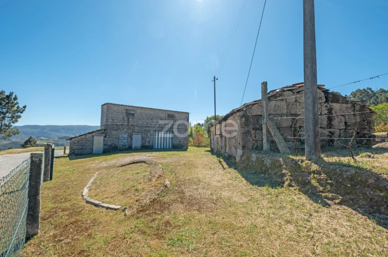 Terreno para Venda em Louredo Foto 16