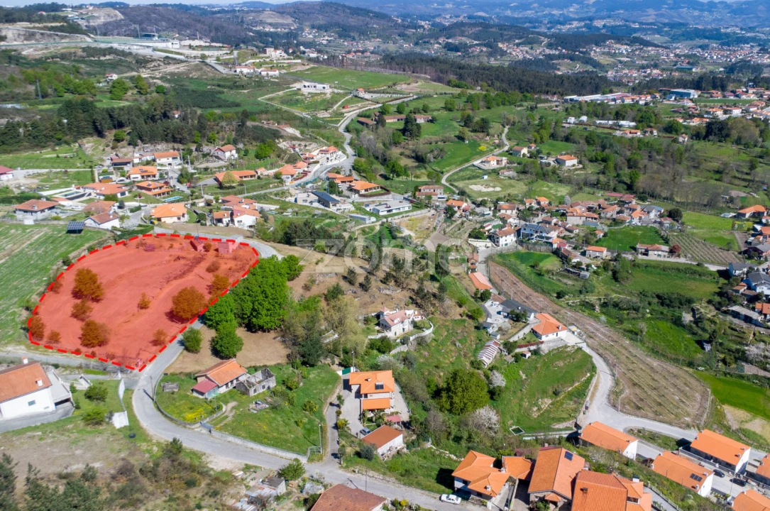 Terreno para Venda em Louredo Foto 8